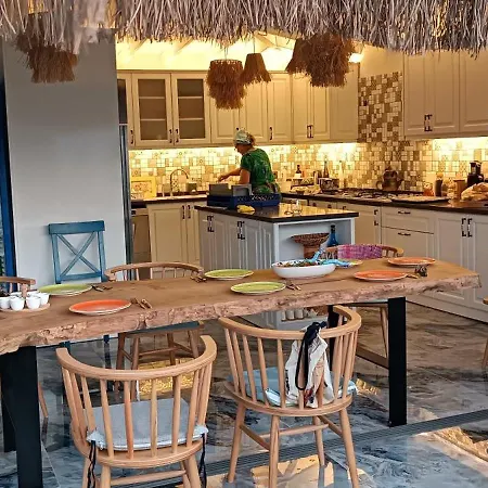 Otel Minos Alacati Çeşme