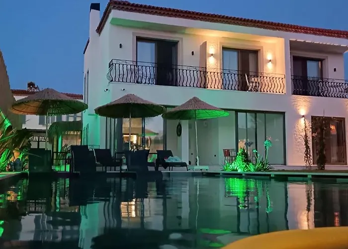 Minos Alacati * Çeşme